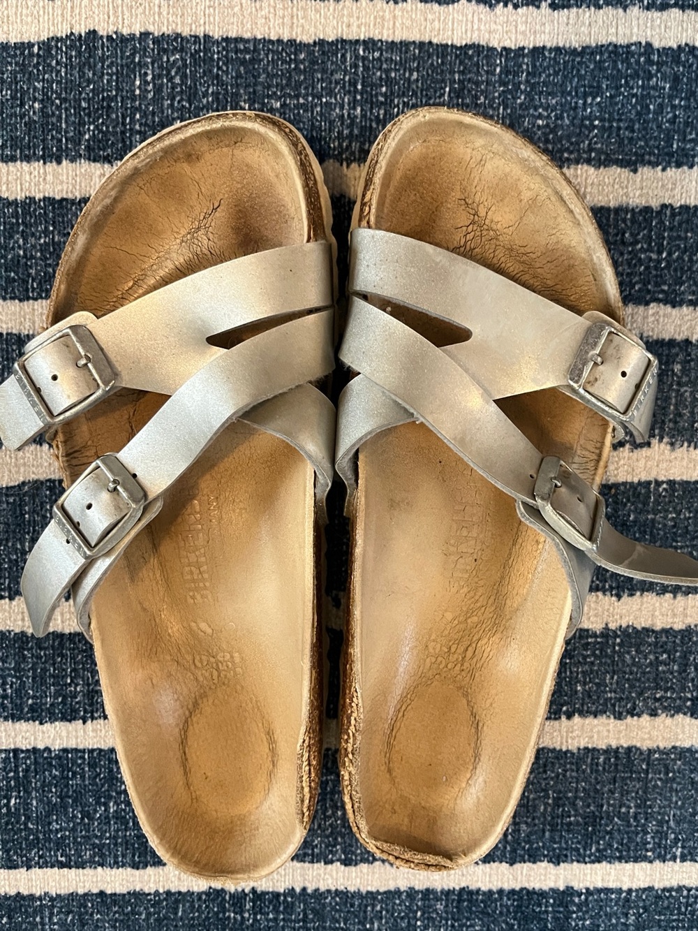 Birkenstock women’s Metallic Silver Sandals